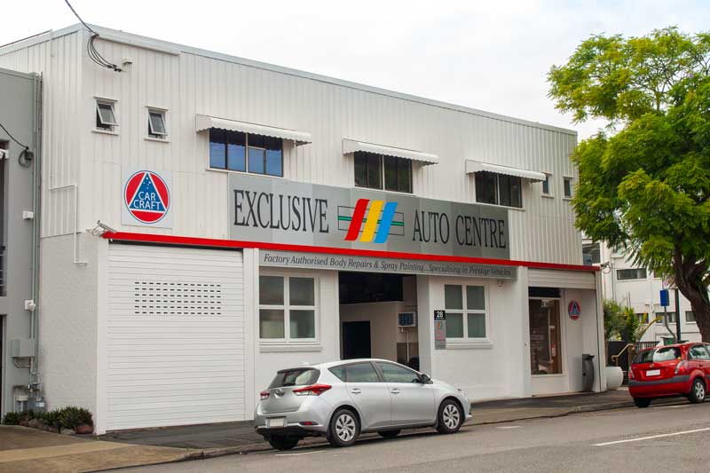 exclusive auto centre street view